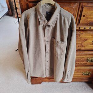 NWT H&M MEN'S LONG SLEEVE HEAVY COTTON KHAKI BUTTON DOWN SHIRT XL